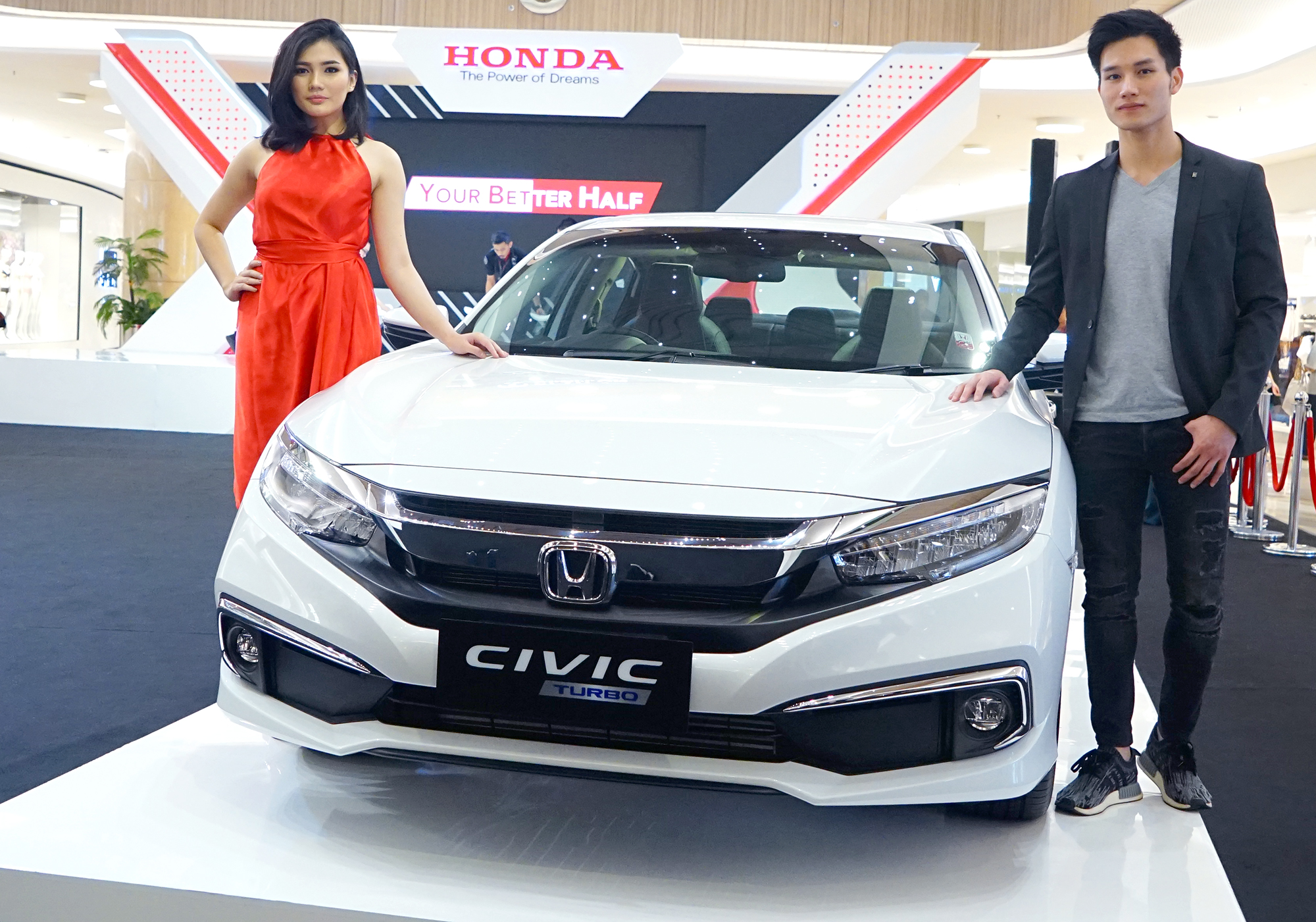 New Honda Civic 1.5L Turbo Terbaru Diluncurkan Di Surabaya